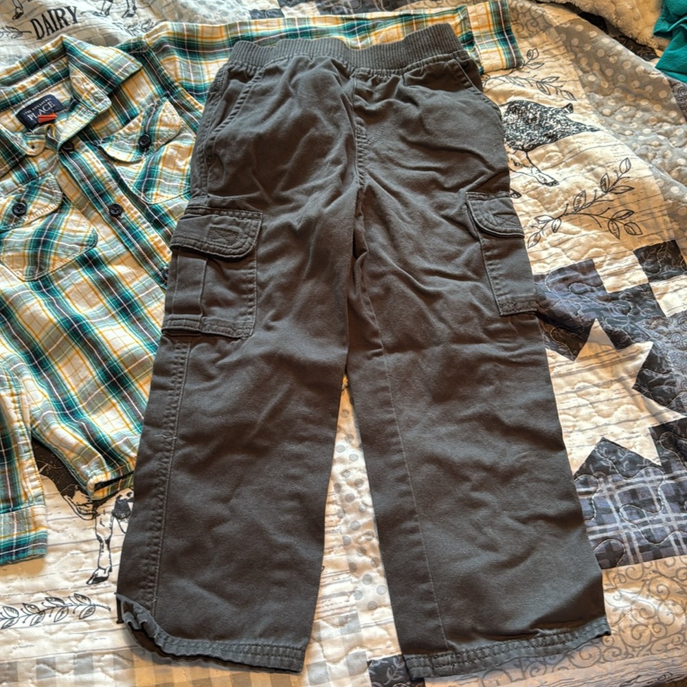 Outfit - Picture 2 of 7